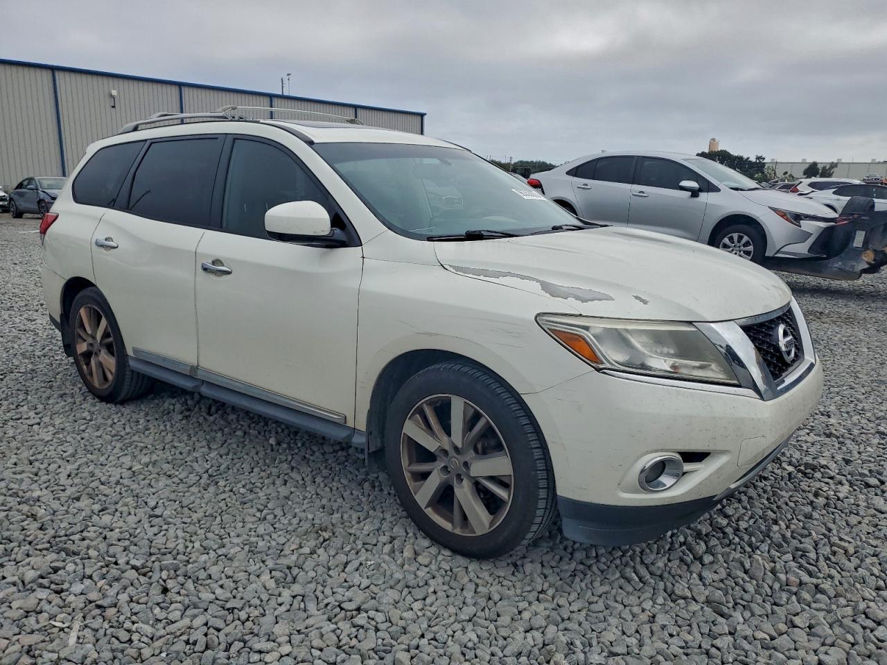 2016 Nissan Pathfinder S - Фото 4