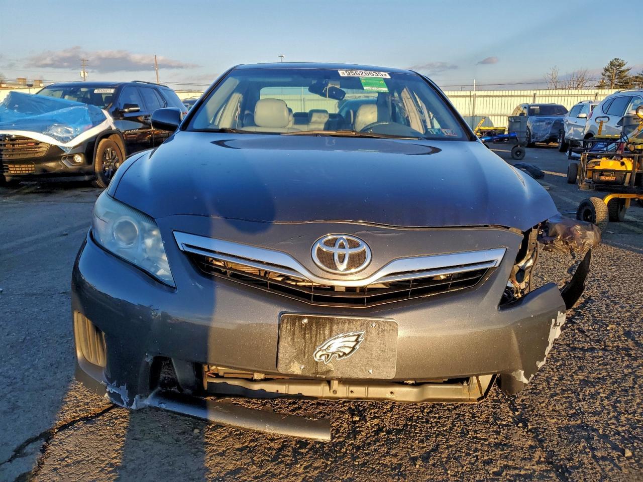 2011 Toyota Camry Hybrid - Фото 5