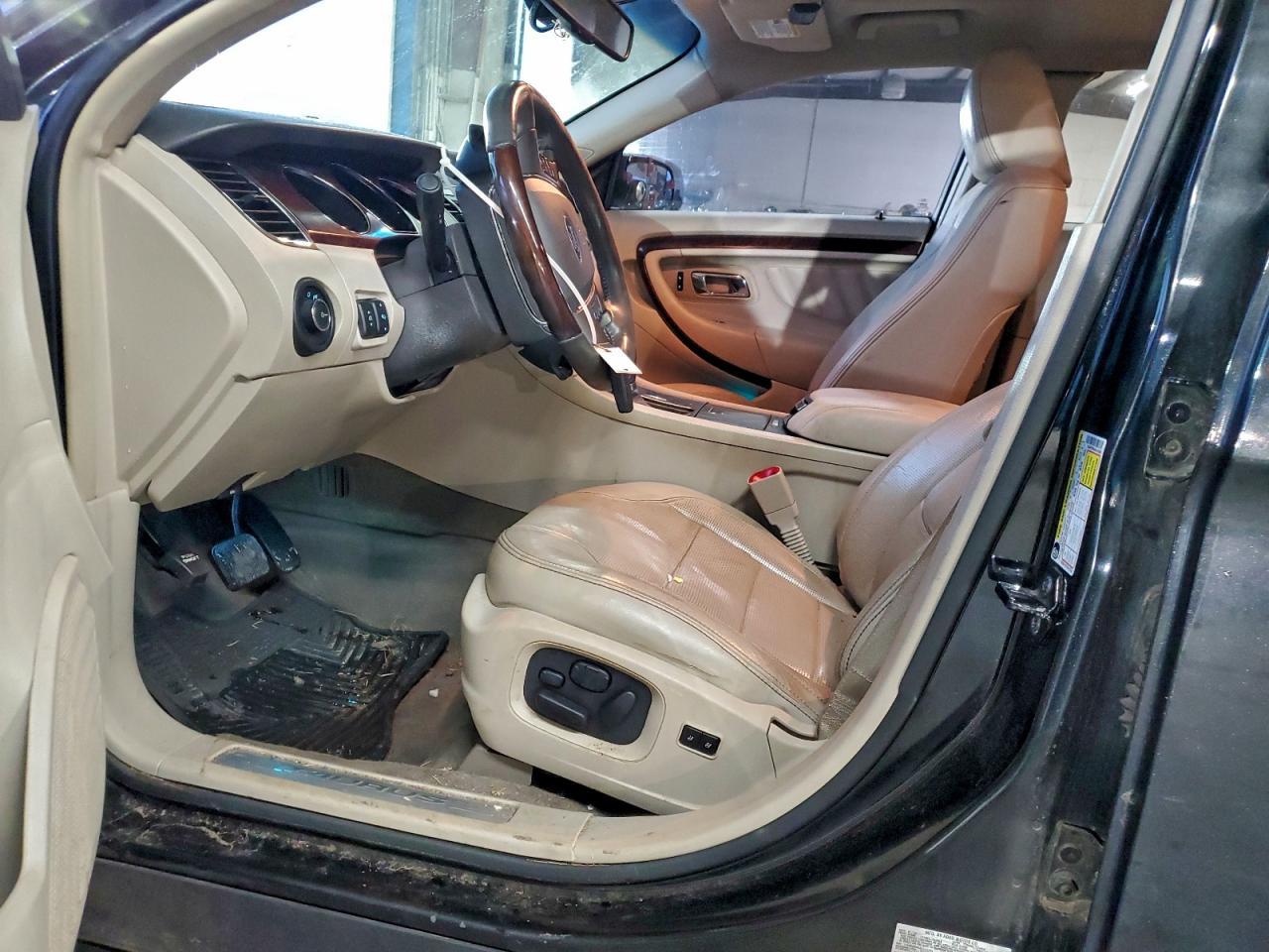 2010 Ford Taurus Limited - Фото 7