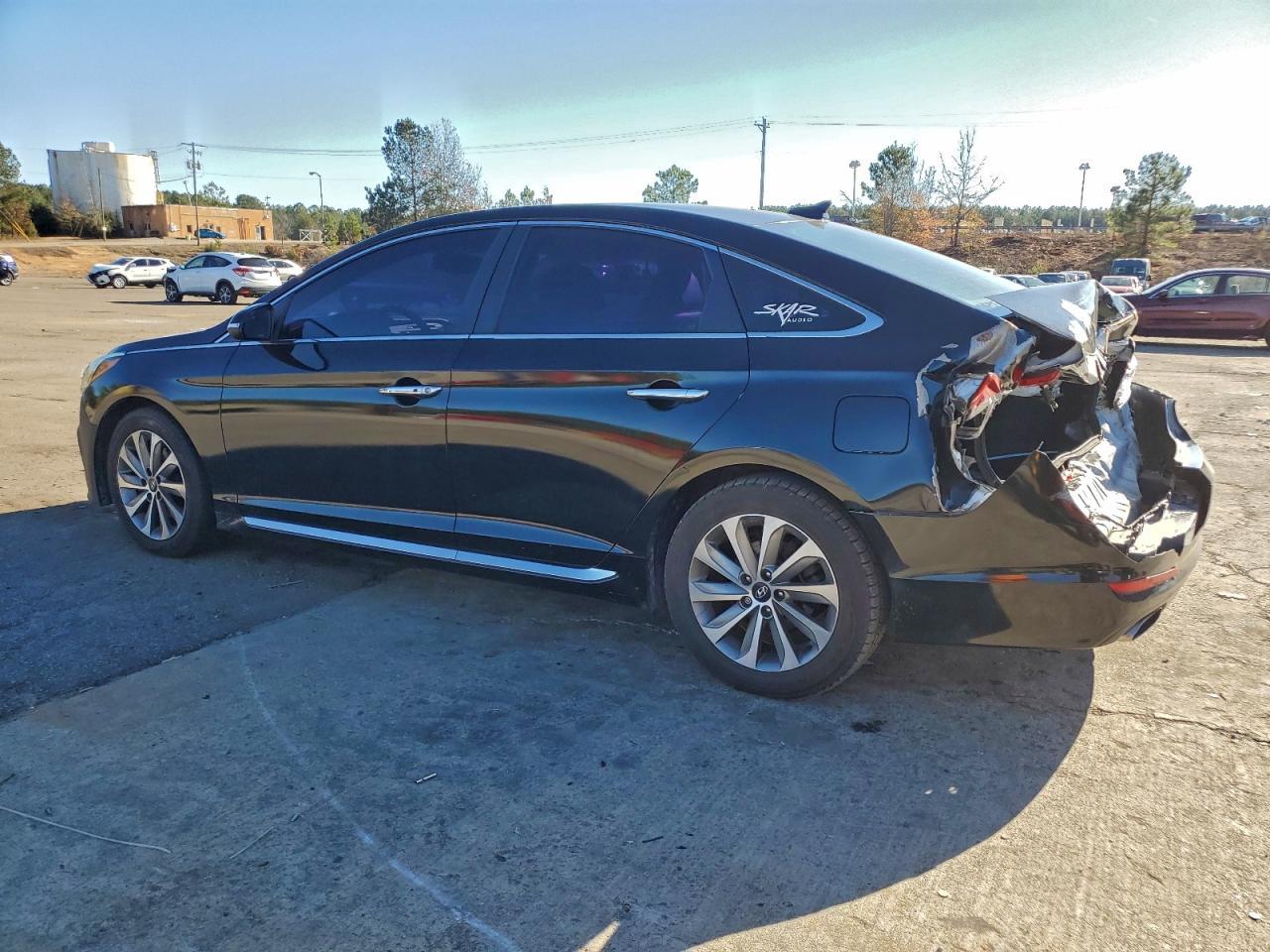 2017 Hyundai Sonata Sport - Фото 2