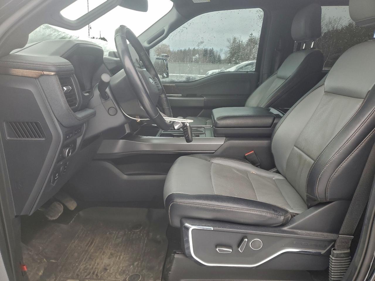 2022 Ford F150 Lightning Pro - Фото 7