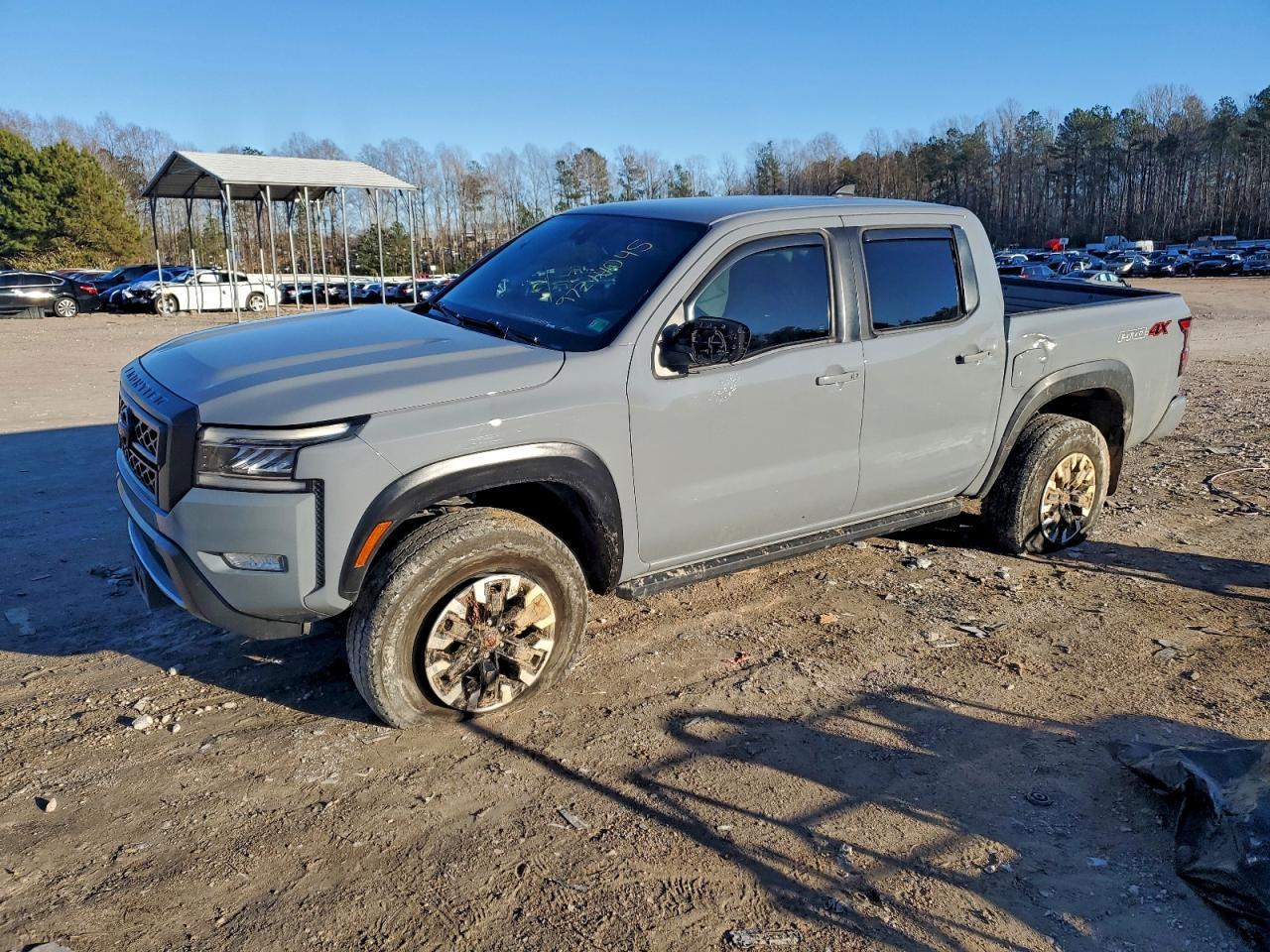 2023 Nissan Frontier S