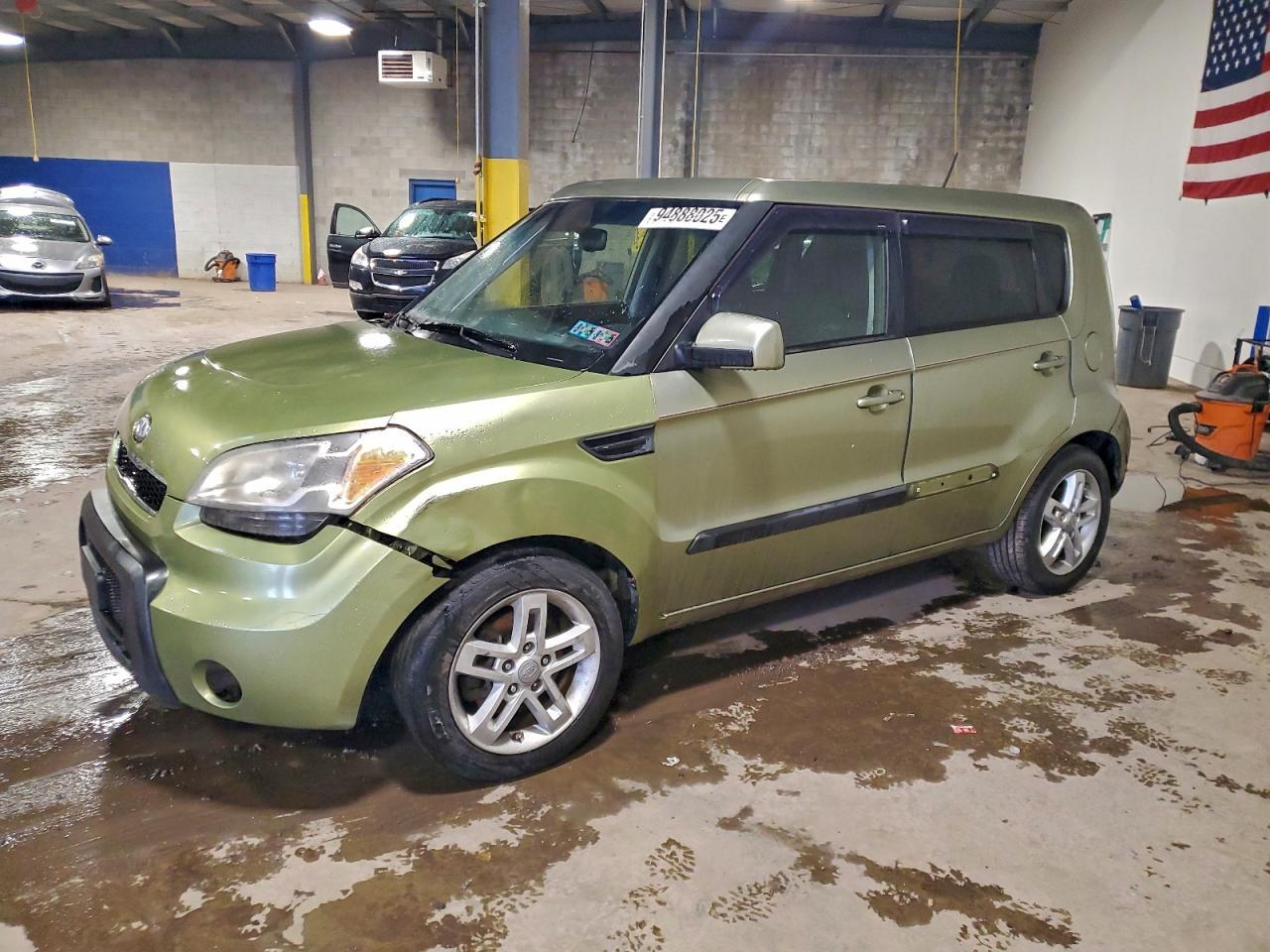 2011 Kia Soul +