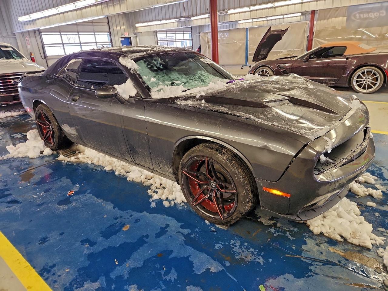 2017 Dodge Challenger Sxt - Фото 4