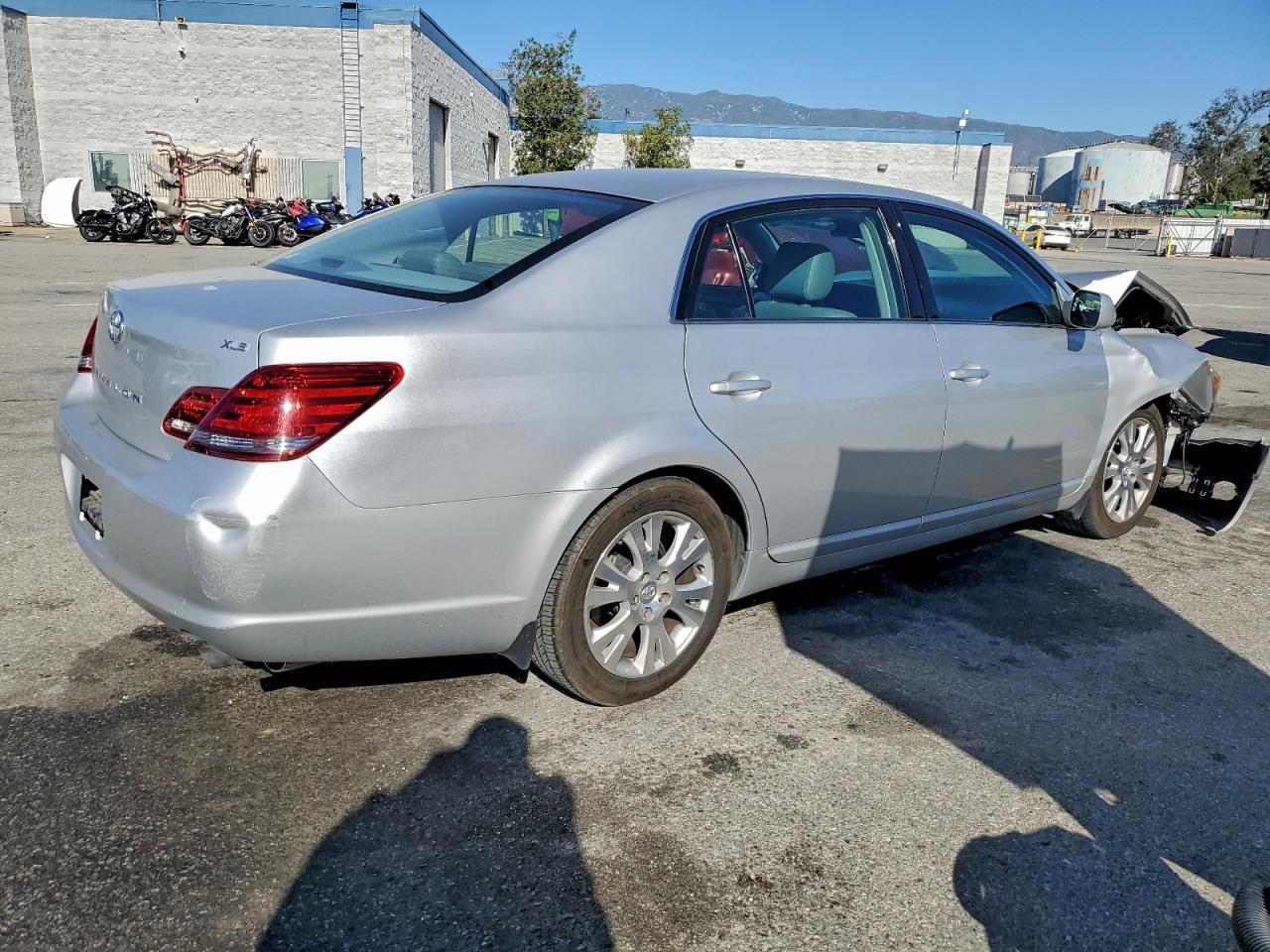 2008 Toyota Avalon Xl - Фото 3