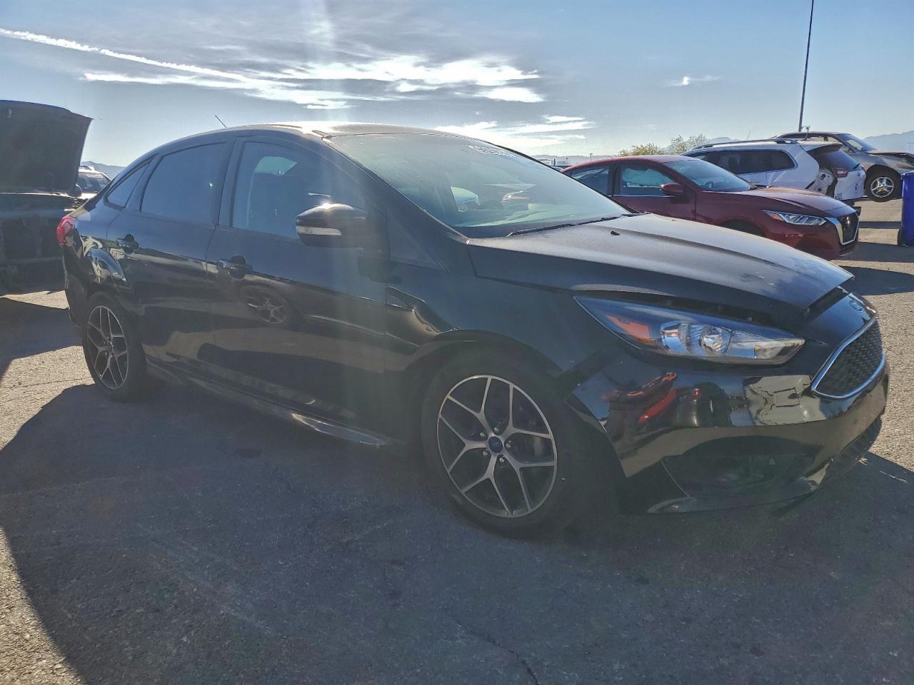 2016 Ford Focus Se - Фото 4