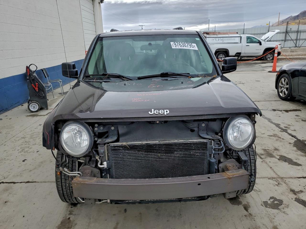 2014 Jeep Patriot Latitude - Image 5