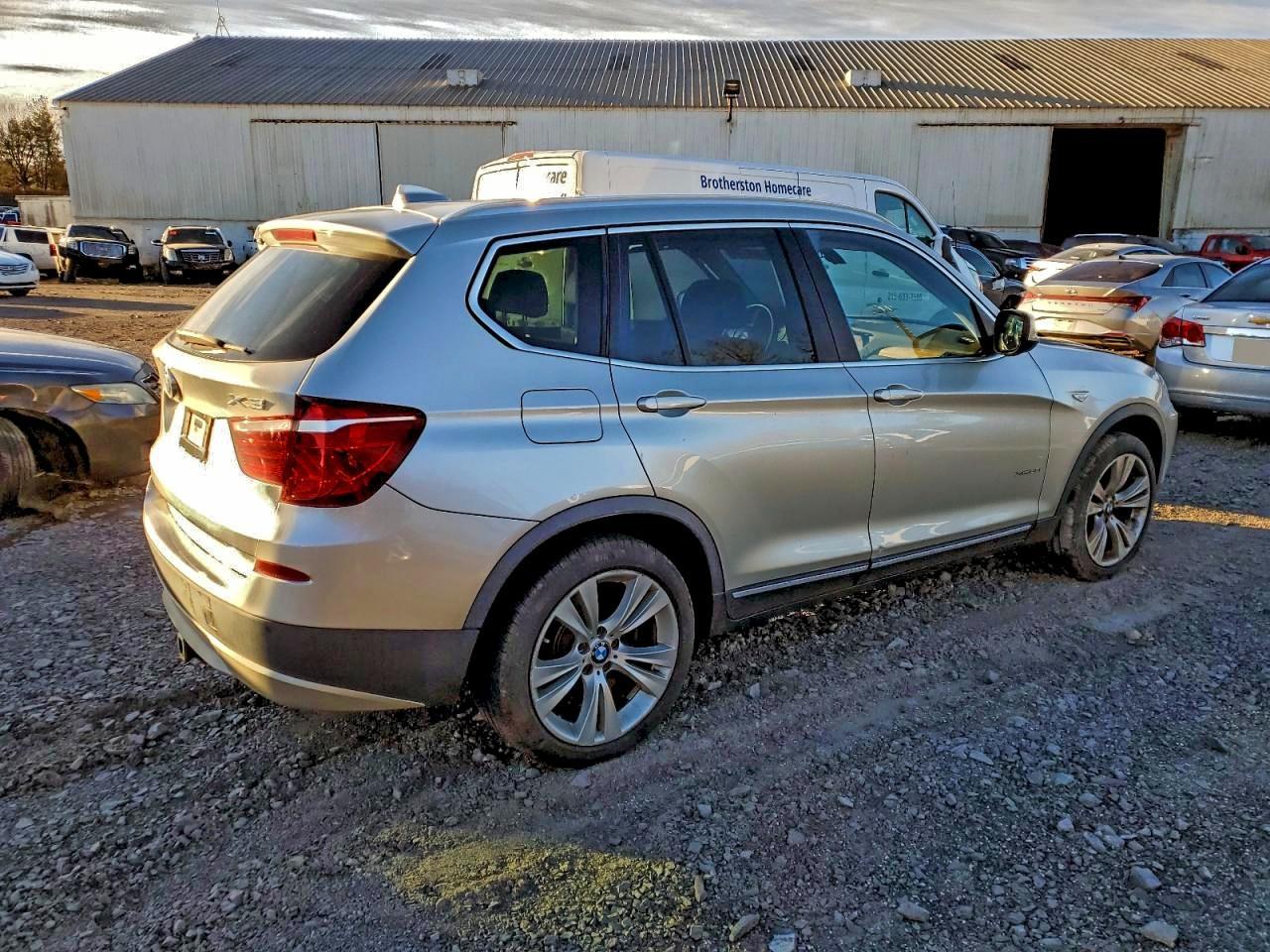 2011 BMW X3 xDrive35I - Фото 3