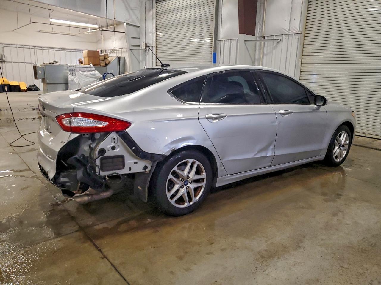 2016 Ford Fusion Se - Фото 3