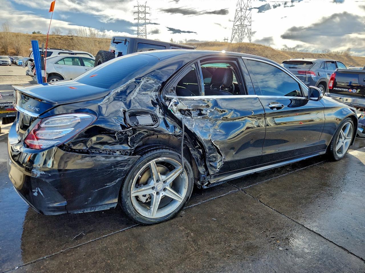 2015 Mercedes-Benz C 300 4Matic - Фото 3