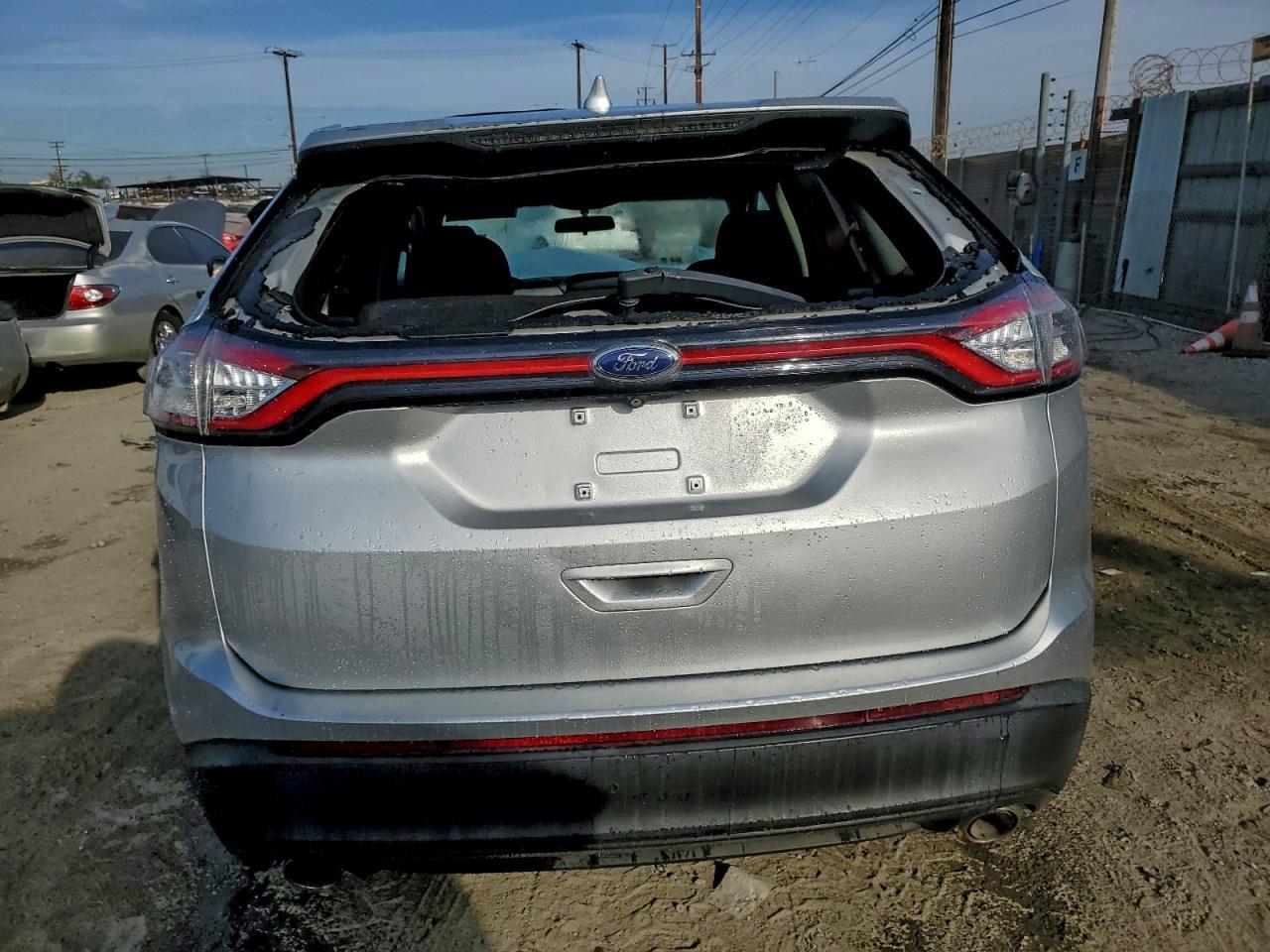 2015 Ford Edge Se - Фото 6