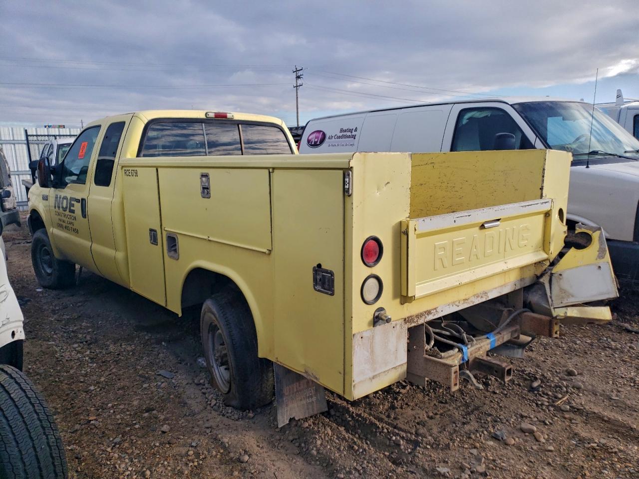2004 Ford F250 Utility / Service Truck - Фото 2