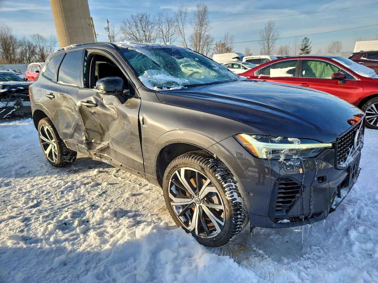 2022 Volvo Xc60 T8 Recharge R-Design - Фото 4