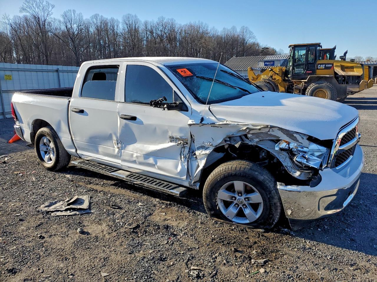 2022 Ram 1500 Classic Slt - Image 4