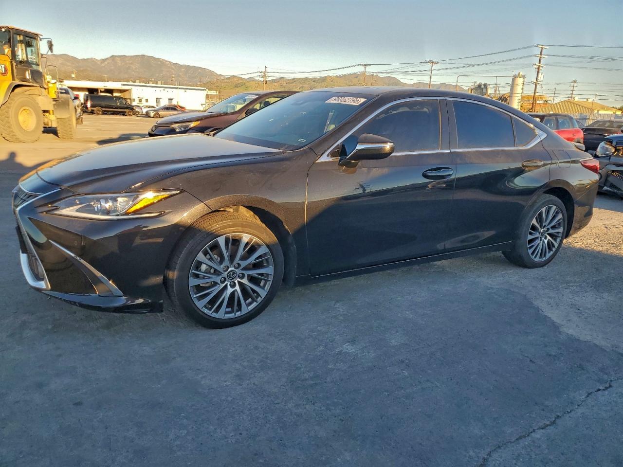 2024 Lexus Es 300H Base