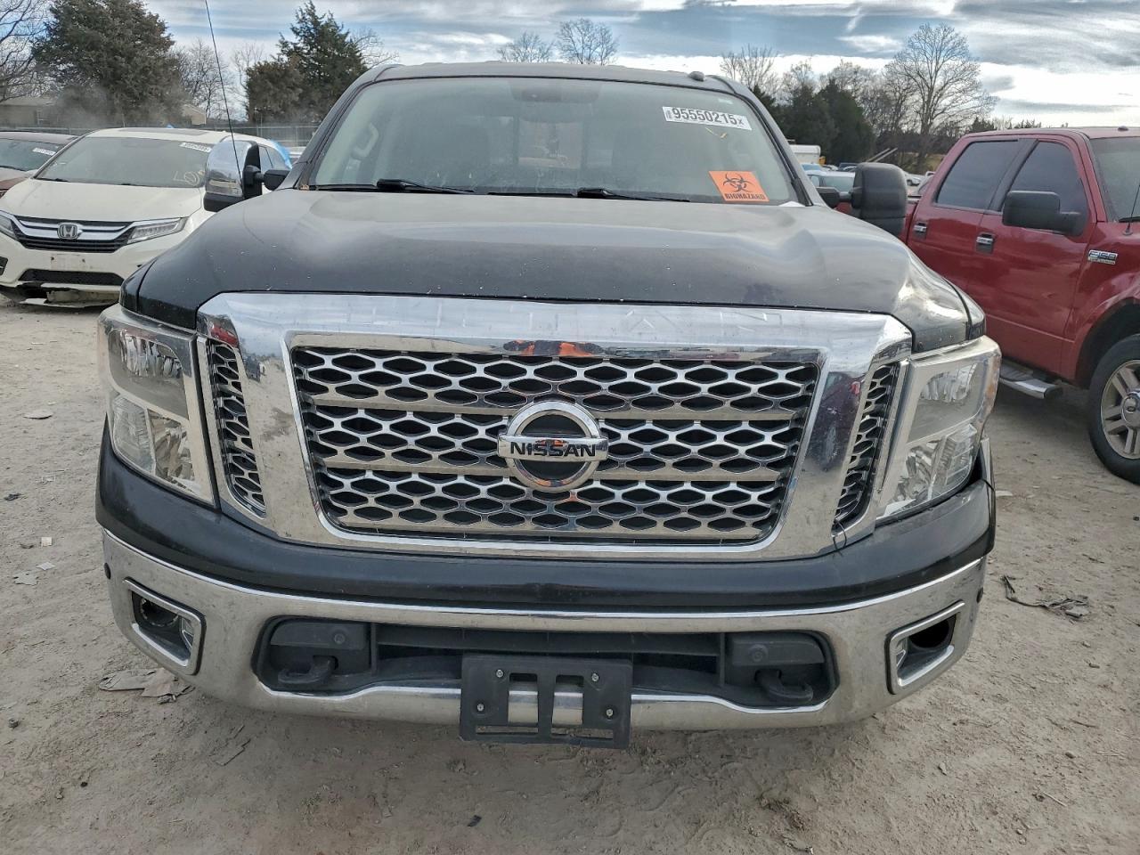 2017 Nissan Titan Sv - Фото 5