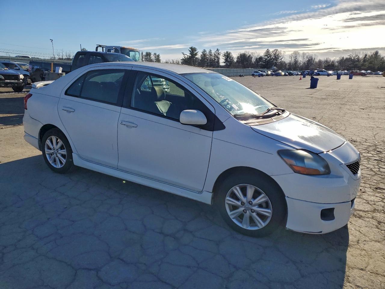 2009 Toyota Yaris - Image 4