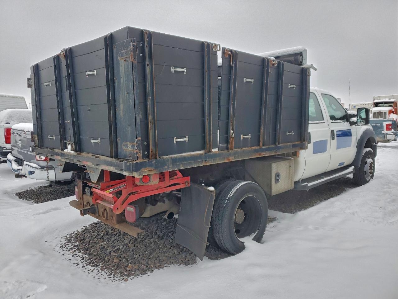 2016 Ford F450 Super Duty - Фото 3