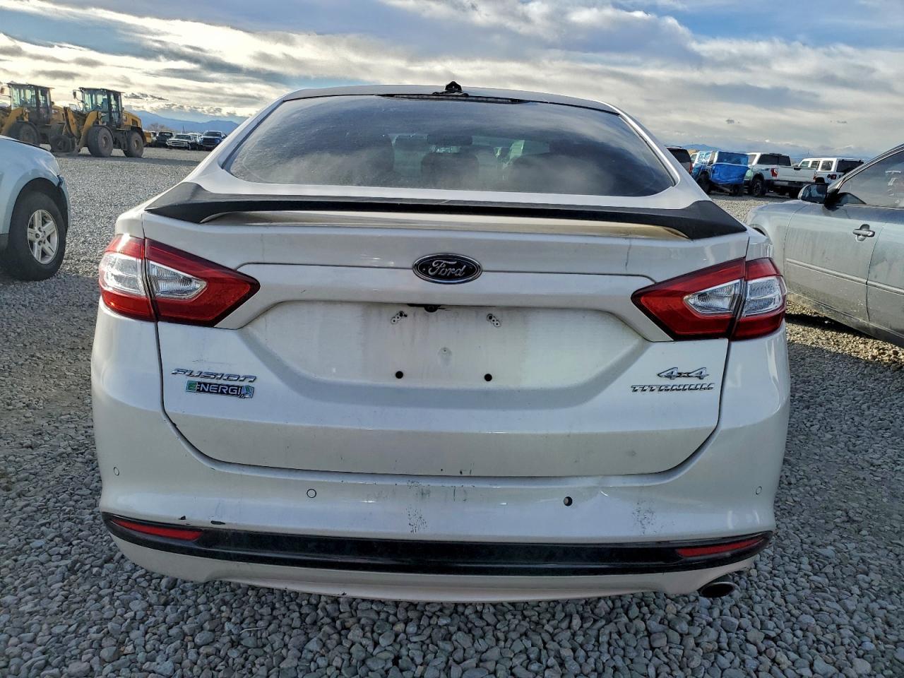 2013 Ford Fusion Titanium Phev - Фото 6