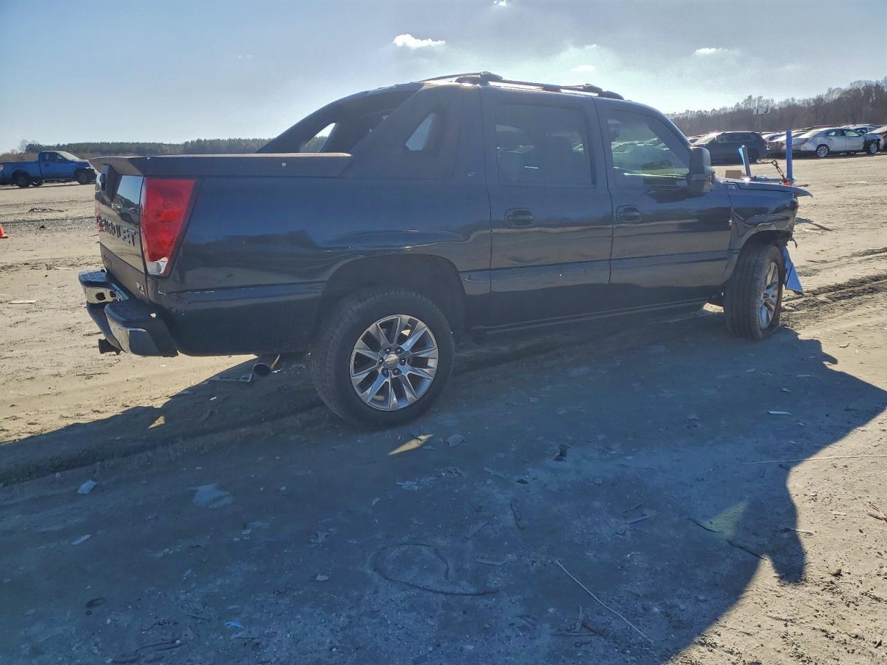 2004 Chevrolet Avalanche K1500 - Фото 3