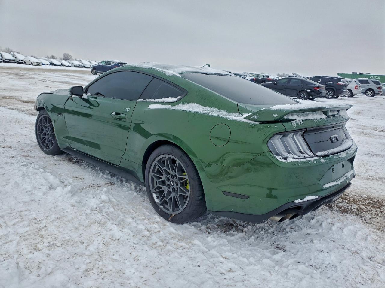 2022 Ford Mustang Gt - Фото 2