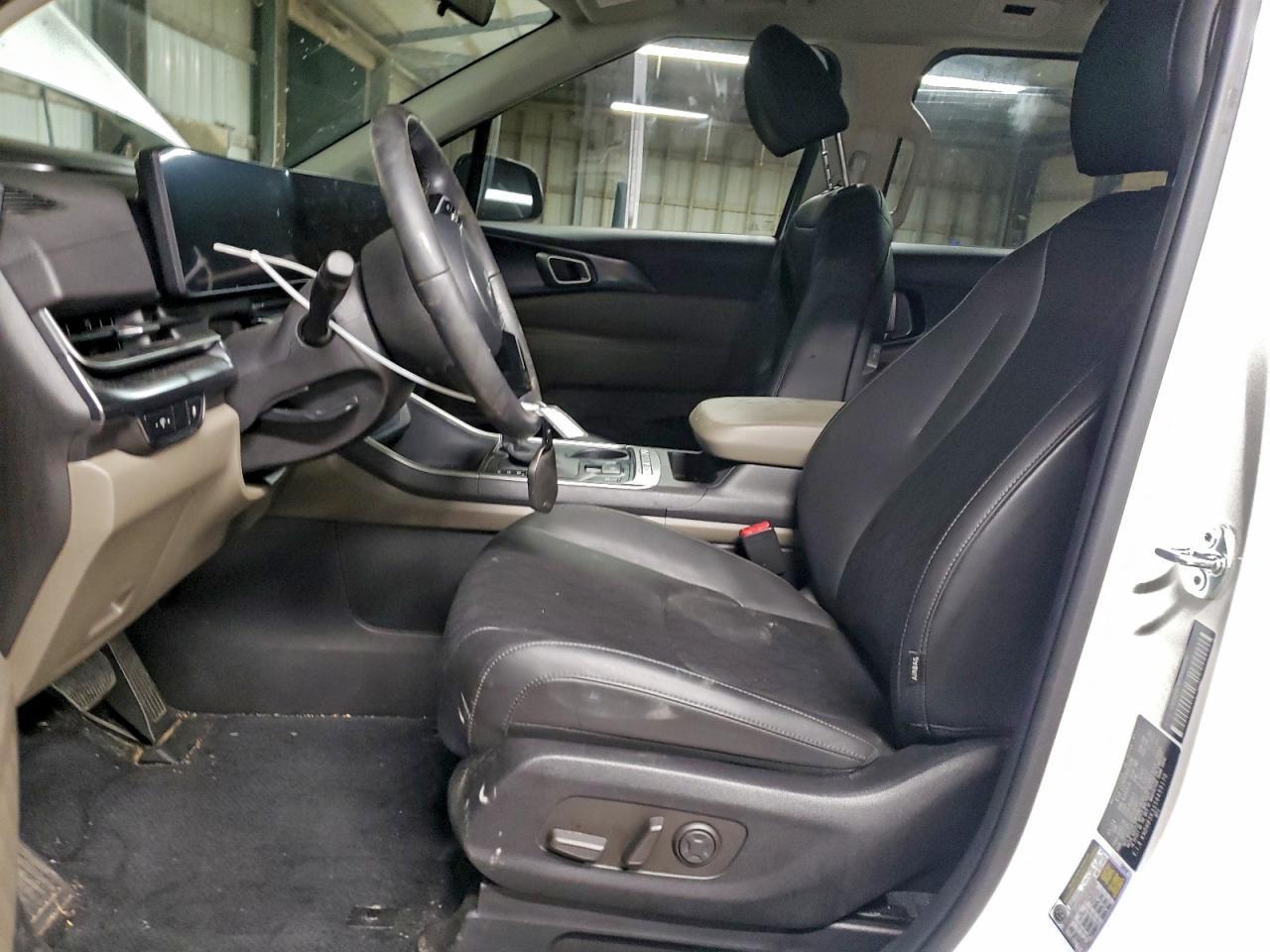 2025 Kia Carnival Lx - Фото 7