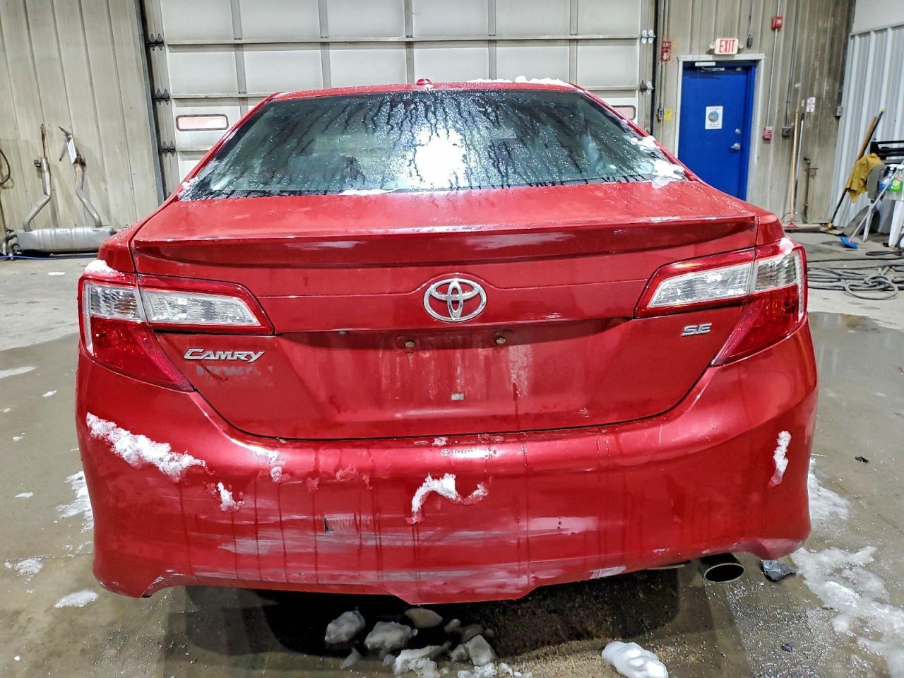 2013 Toyota Camry L - Фото 6