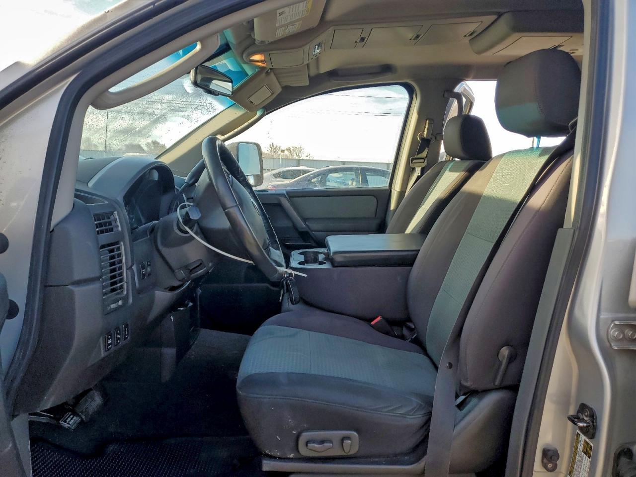 2007 Nissan Titan Xe - Фото 7