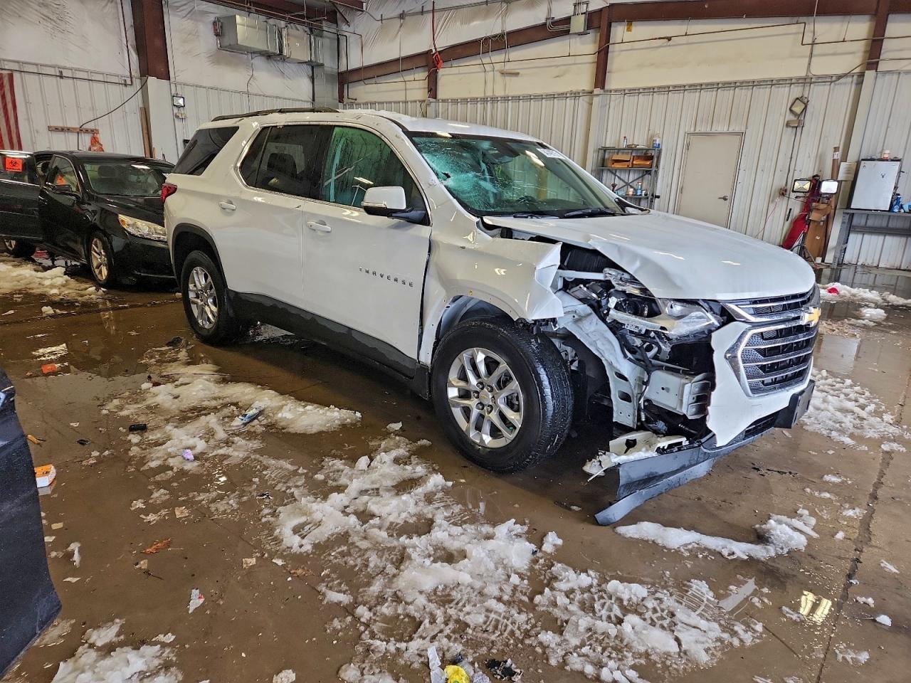 2021 Chevrolet Traverse Lt - Фото 4