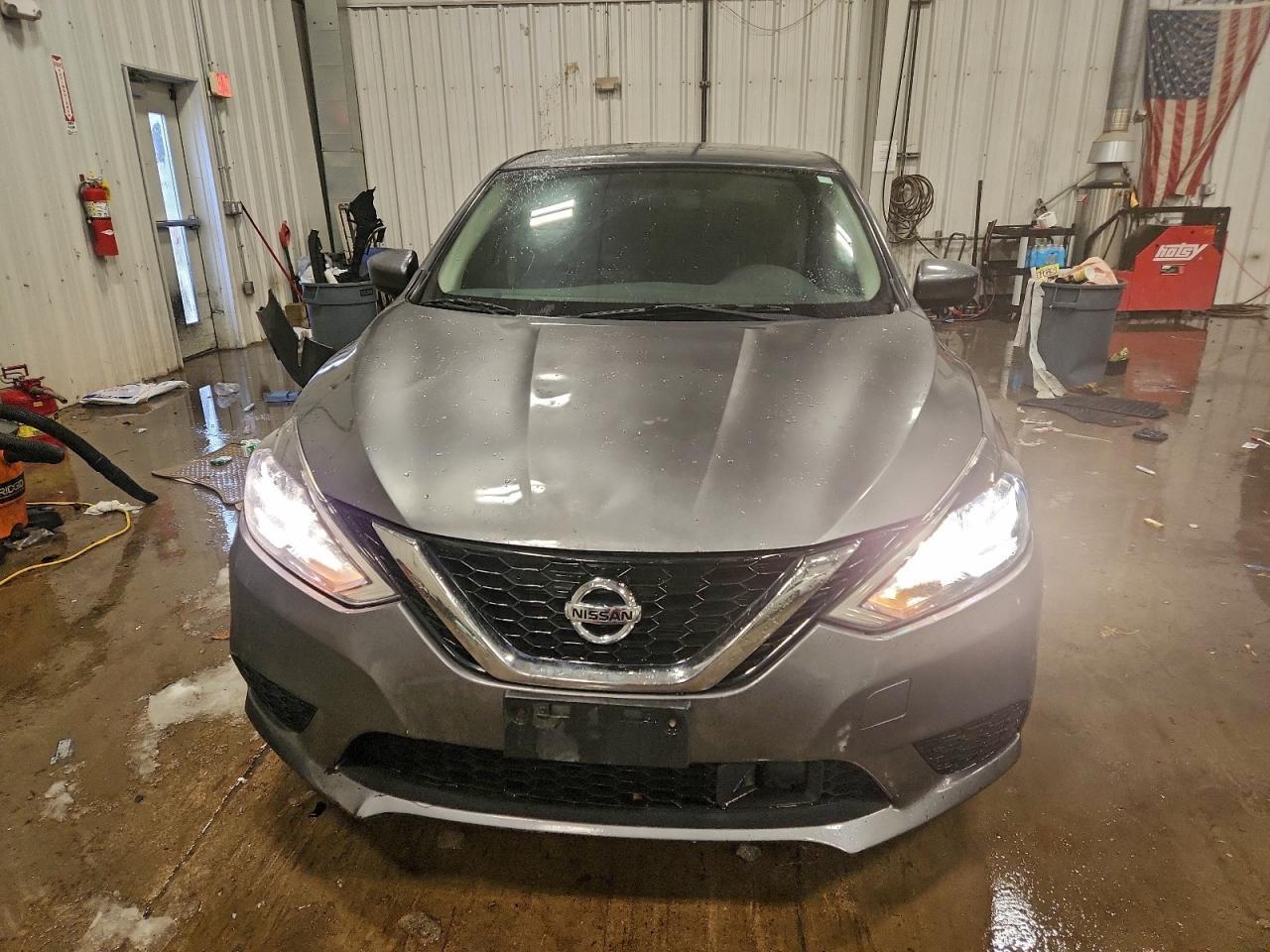 2019 Nissan Sentra S - Фото 5