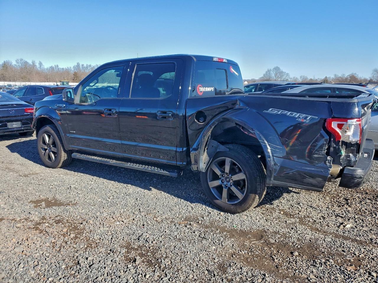 2017 Ford F150 Supercrew - Фото 2