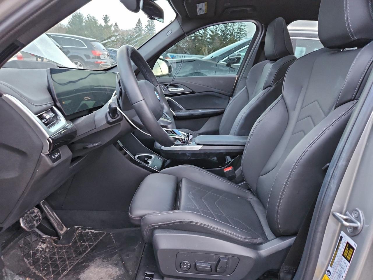 2023 BMW X1 xDrive28I - Image 7