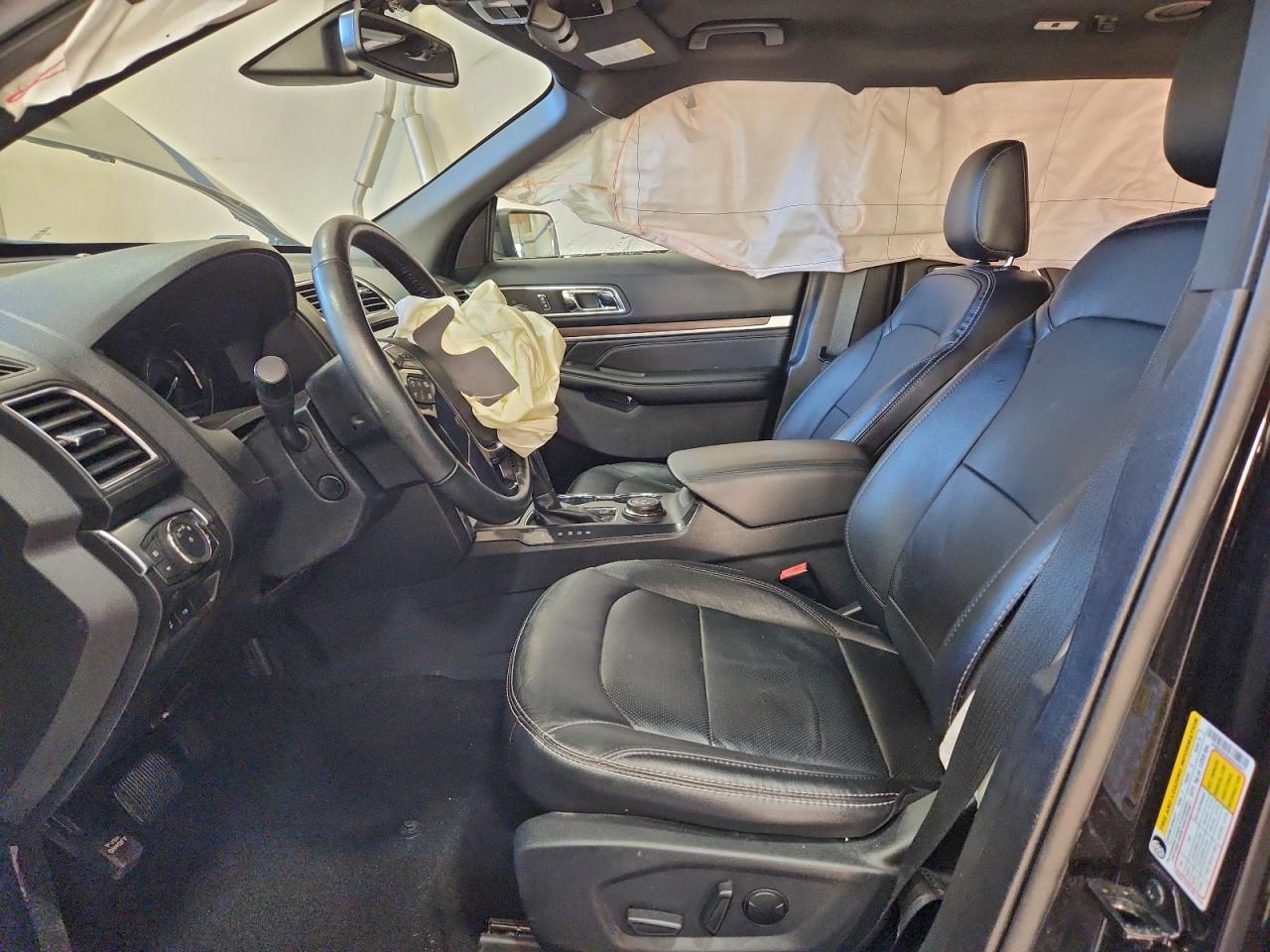 2019 Ford Explorer Limited - Image 7