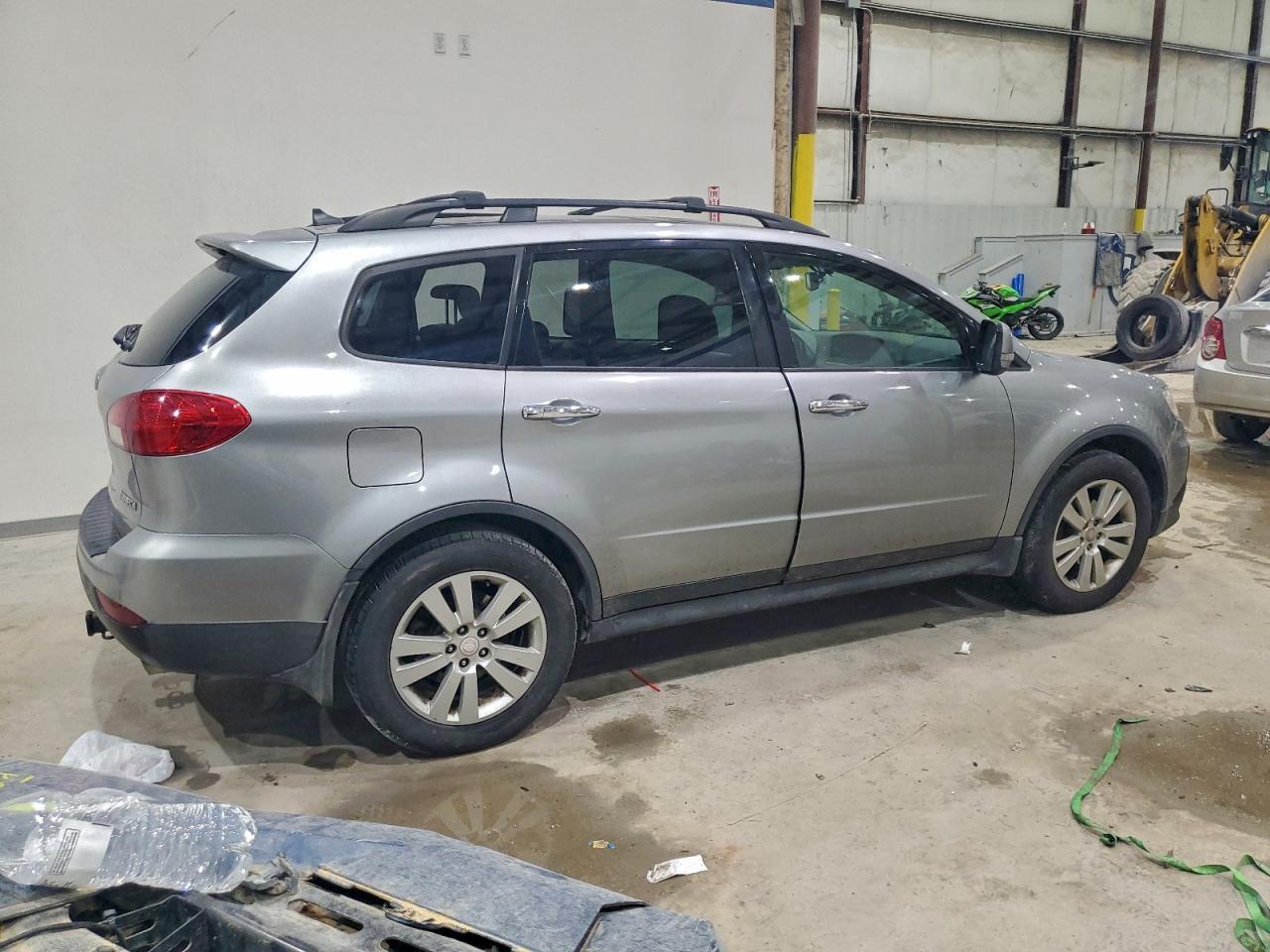 2011 Subaru Tribeca Limited - Фото 3