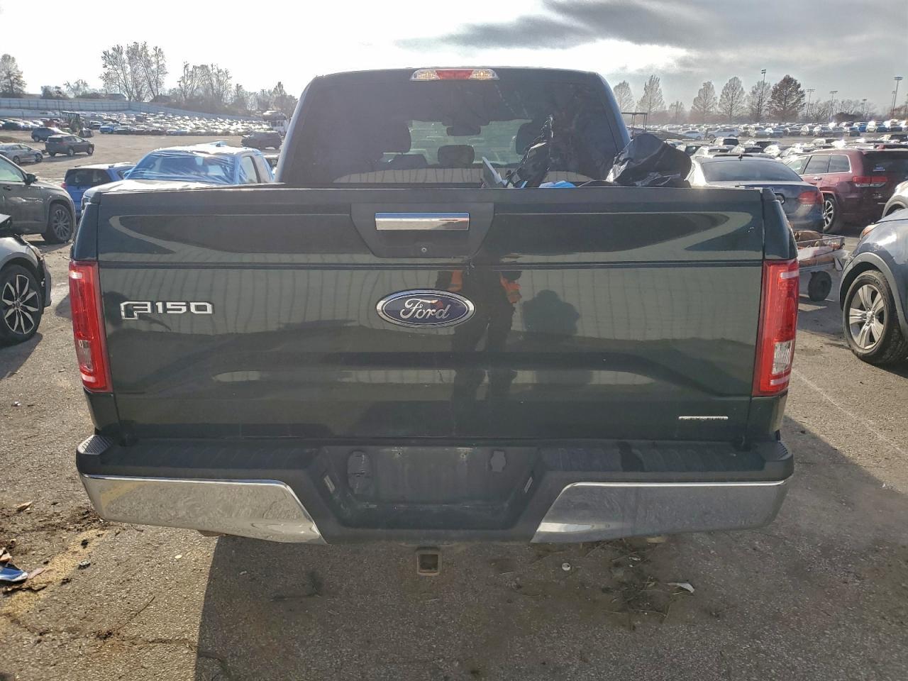 2015 Ford F150 Supercrew - Фото 6