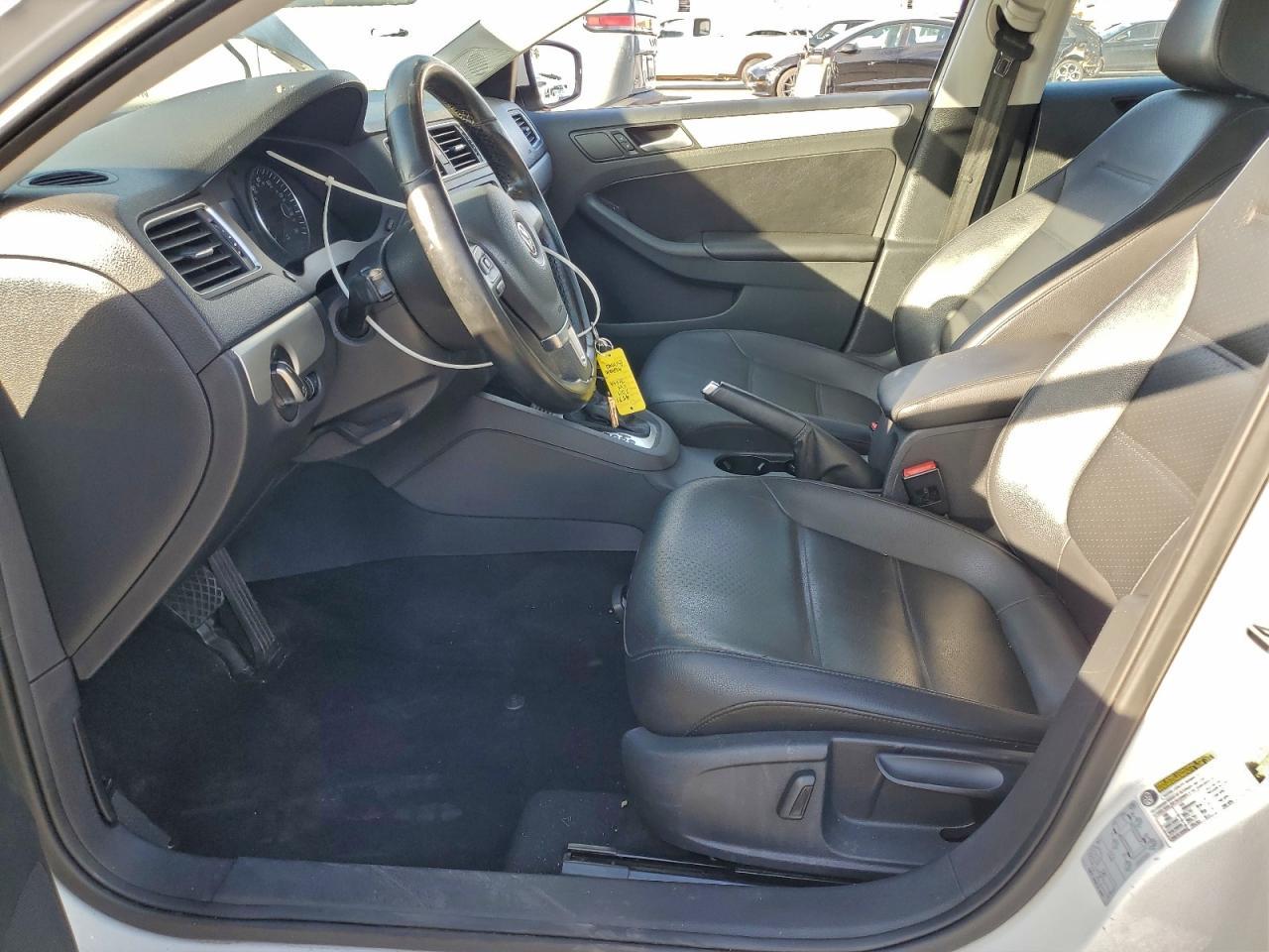 2014 Volkswagen Jetta Se - Image 7