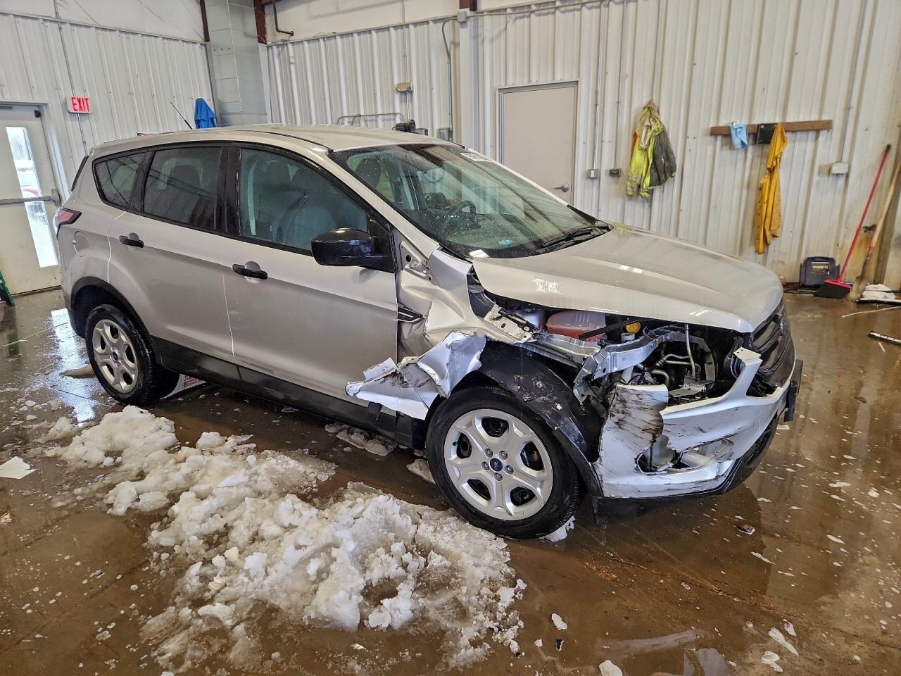 2018 Ford Escape S - Фото 4