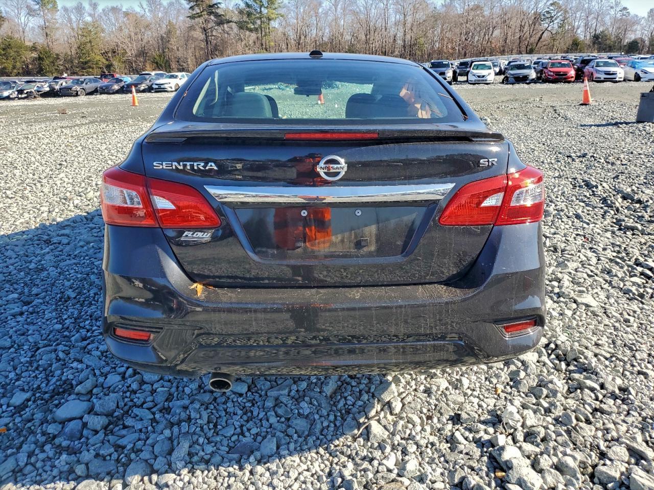 2019 Nissan Sentra S - Фото 6