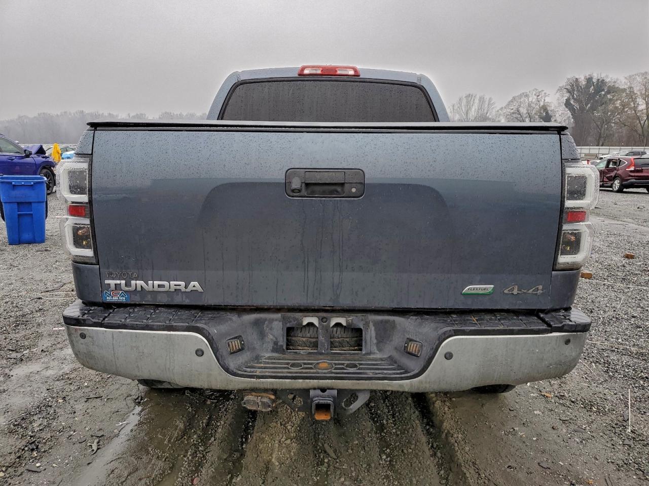 2010 Toyota Tundra Crewmax Limited - Image 6