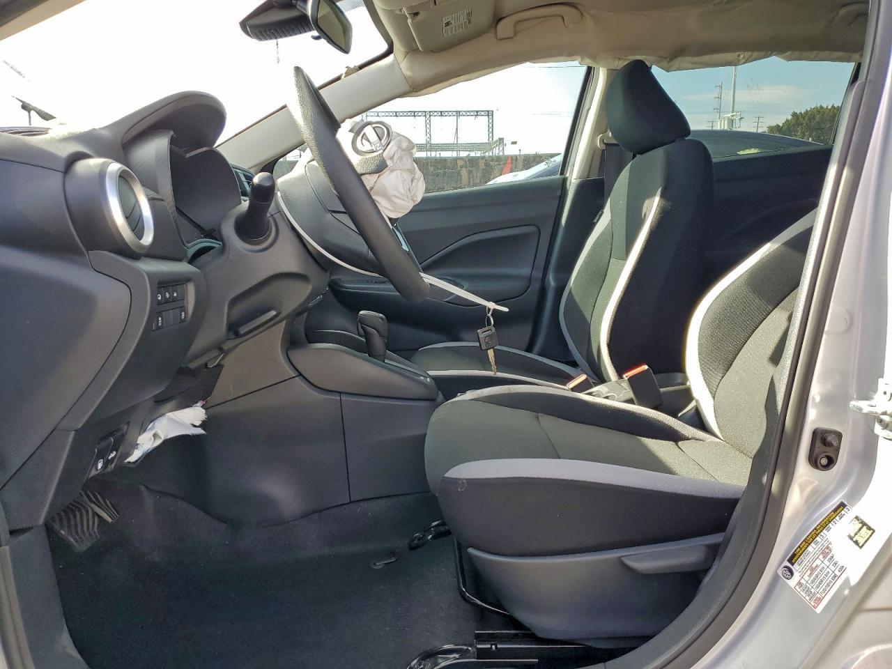 2025 Nissan Versa S - Фото 7