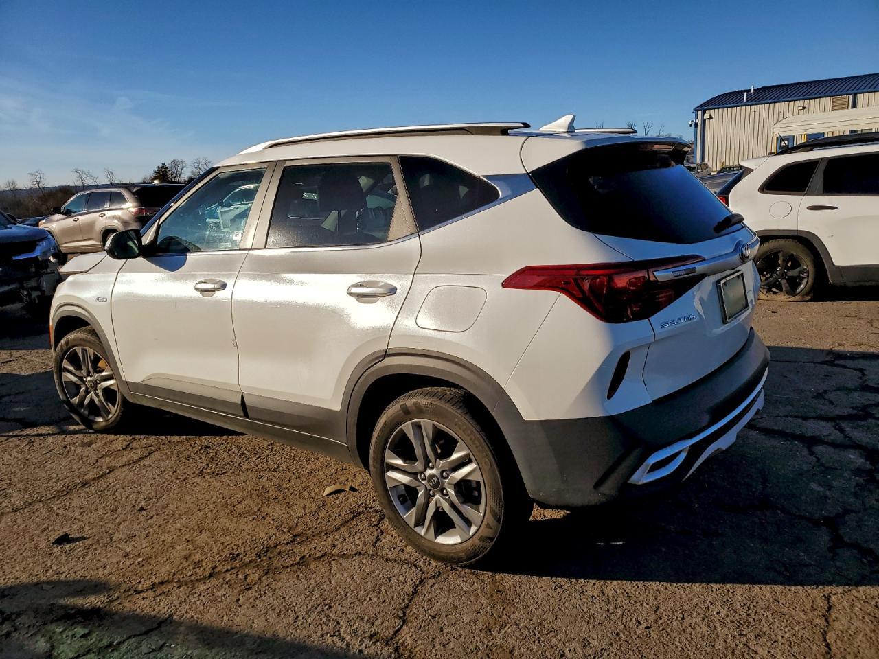 2021 Kia Seltos S - Image 2