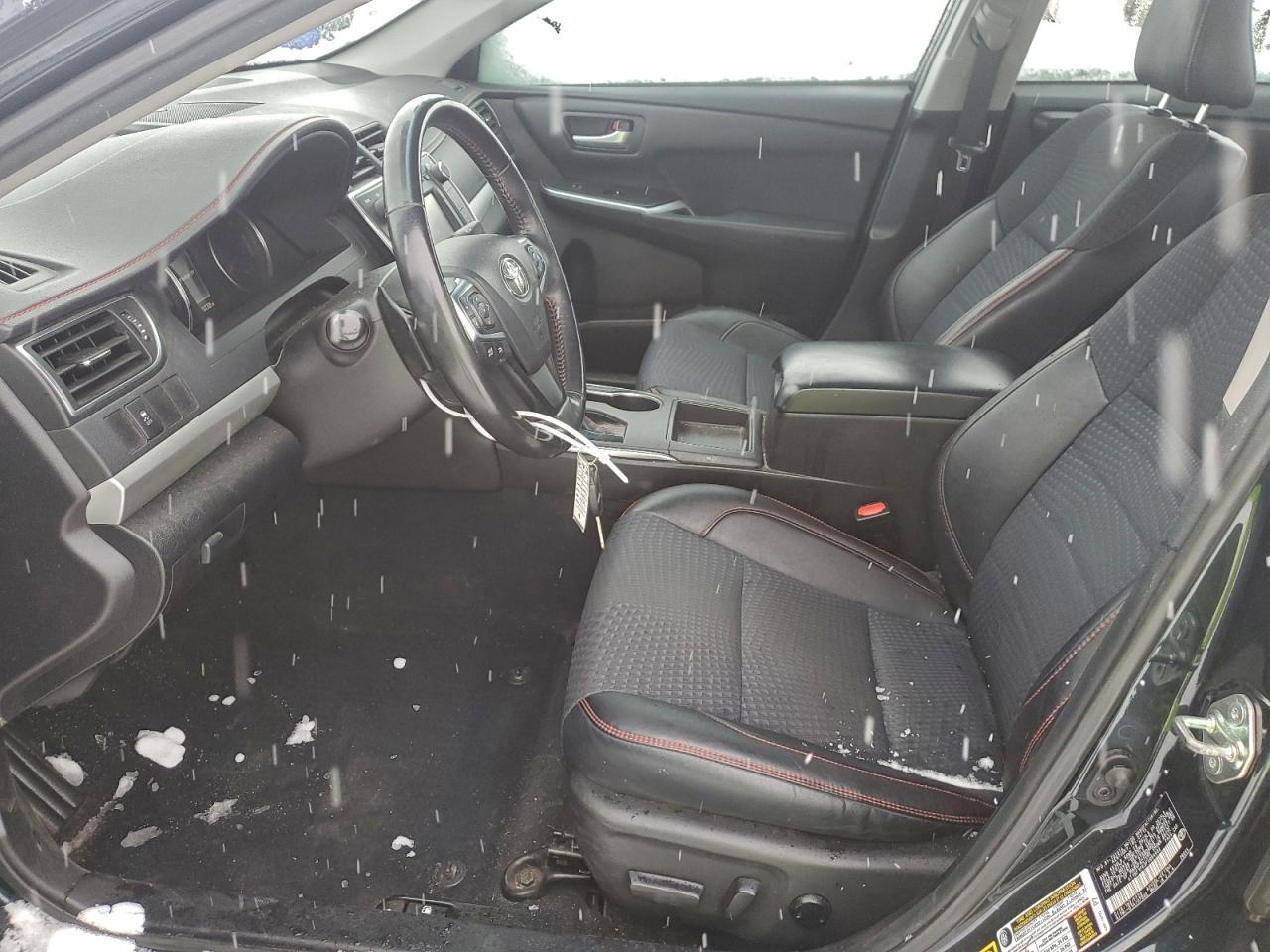 2015 Toyota Camry Le - Image 7