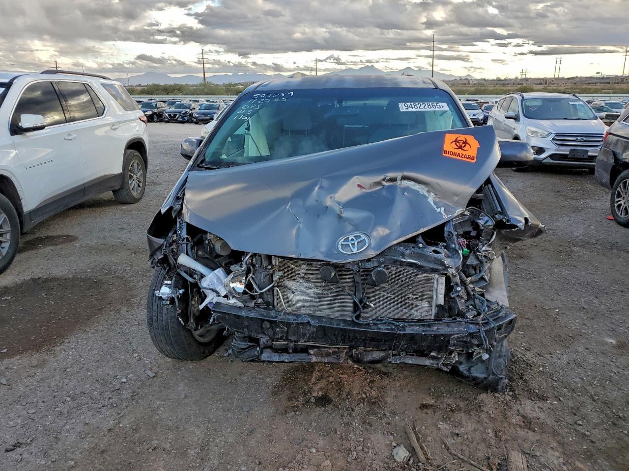 2015 Toyota Sienna Le - Фото 5