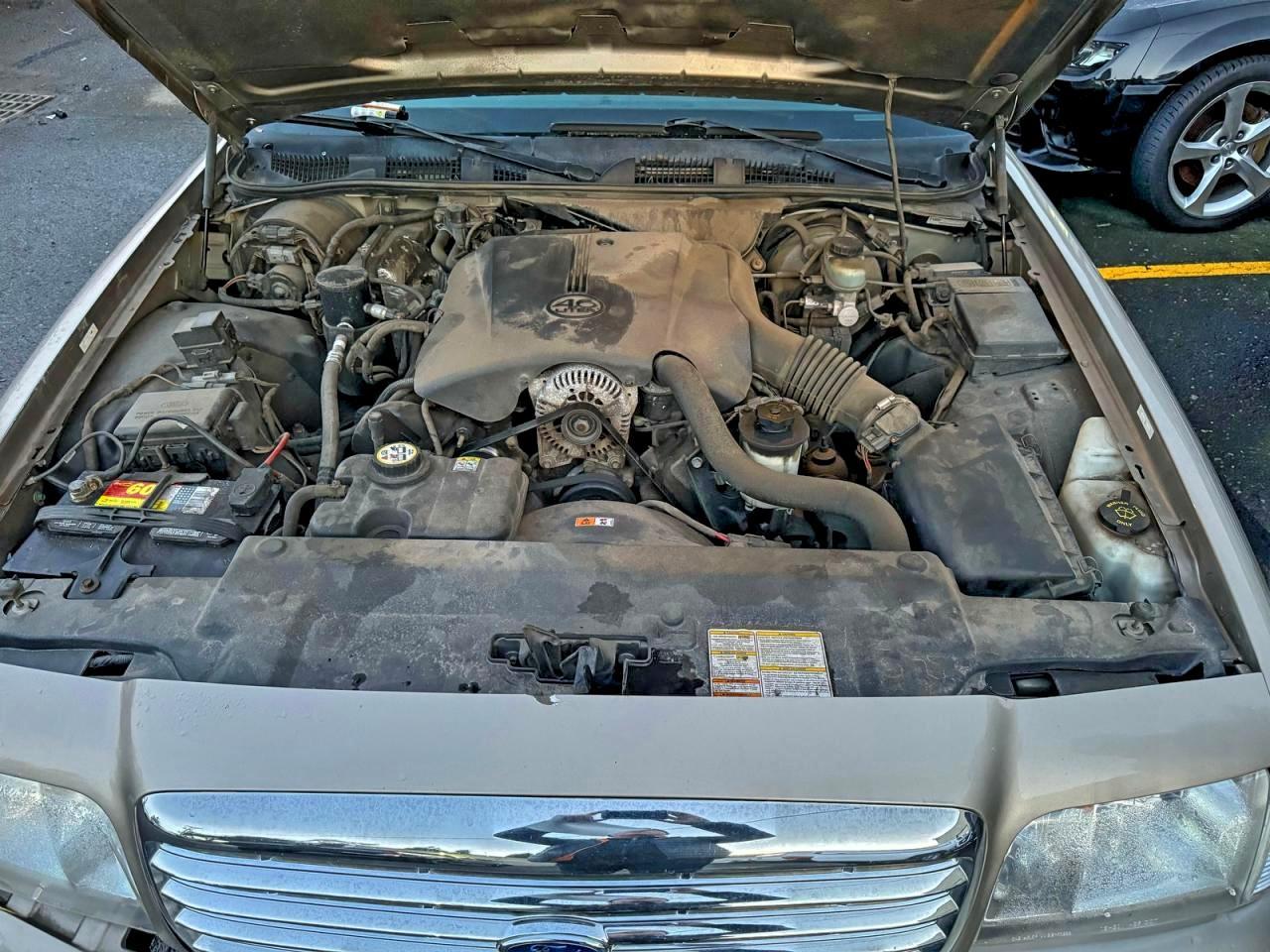 2001 Ford Crown Victoria Lx - Image 7