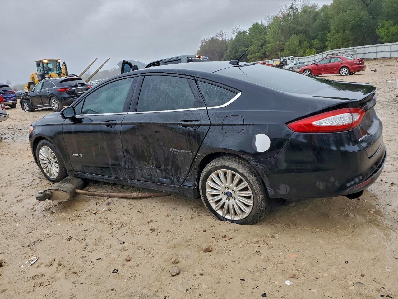 2016 Ford Fusion Se Hybrid - Фото 2