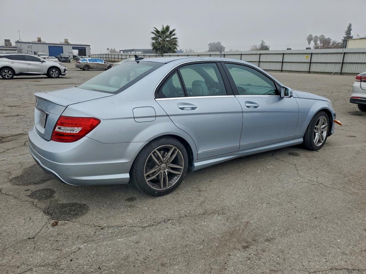 2013 Mercedes-Benz C 250 - Image 3