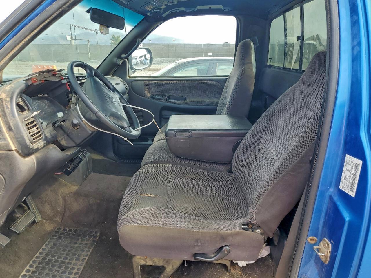 2000 Dodge Ram 1500 - Фото 7