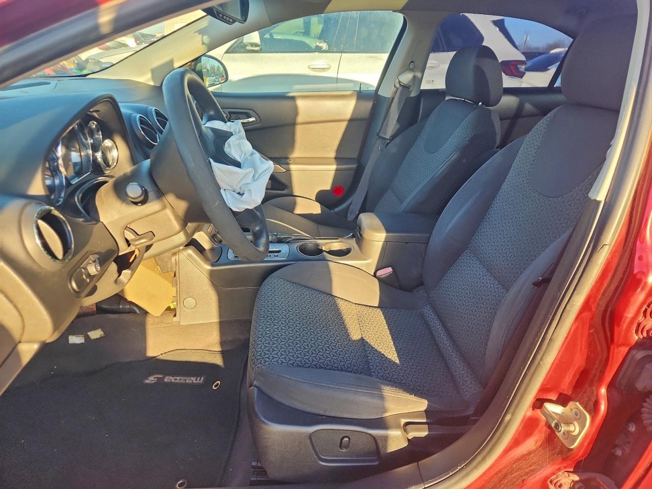 2009 Pontiac G6 - Image 7