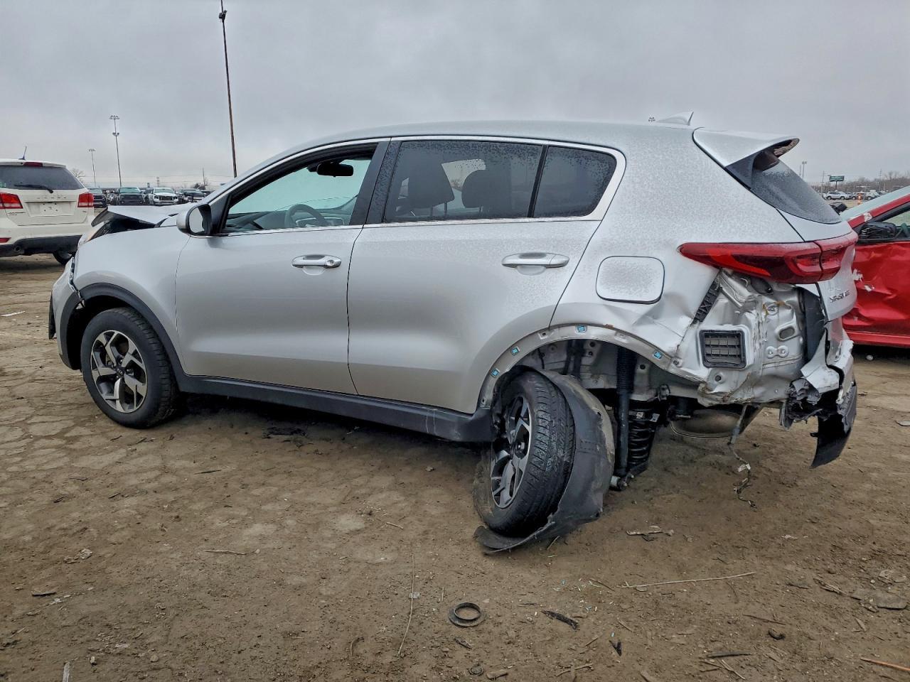 2020 Kia Sportage Lx - Фото 2