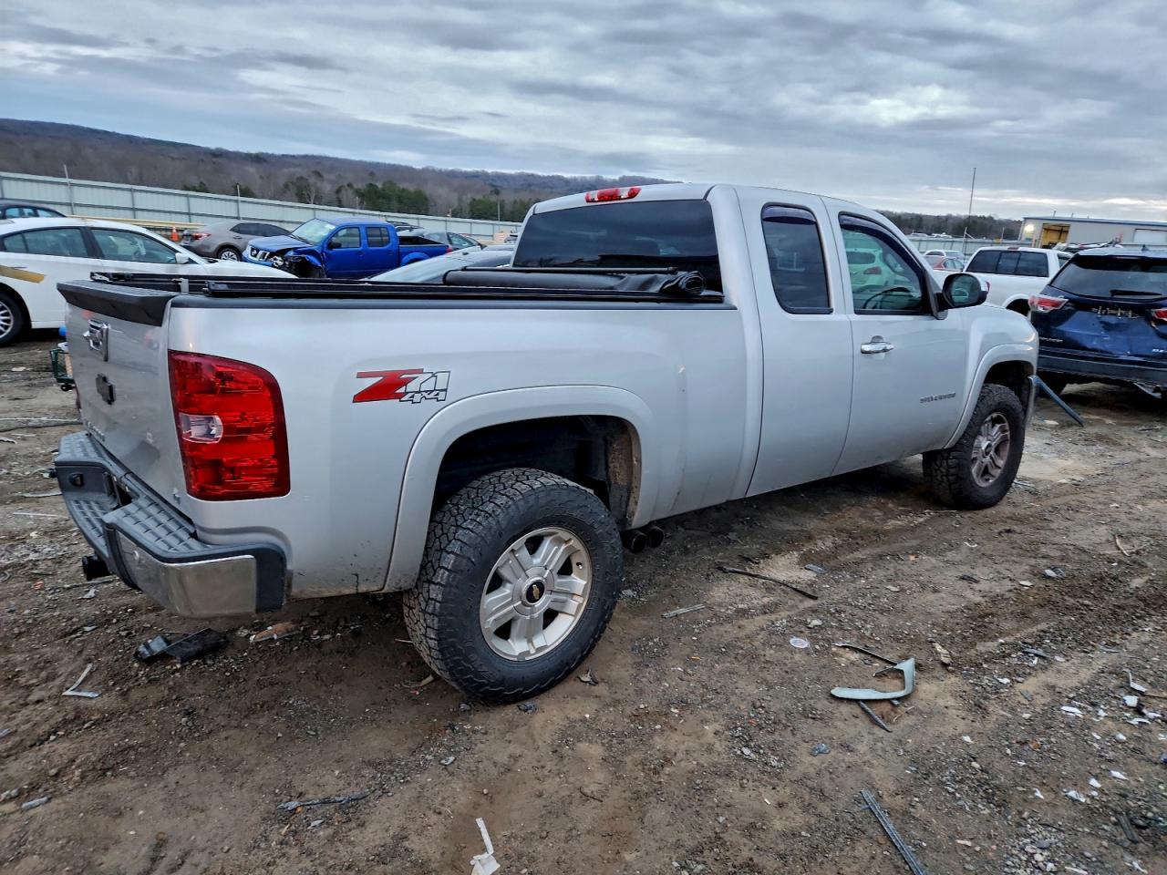 2013 Chevrolet Silverado K1500 Lt - Image 3